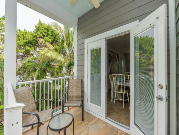 6 Bedroom No Roads to Cross to Beach Anna Maria Rental